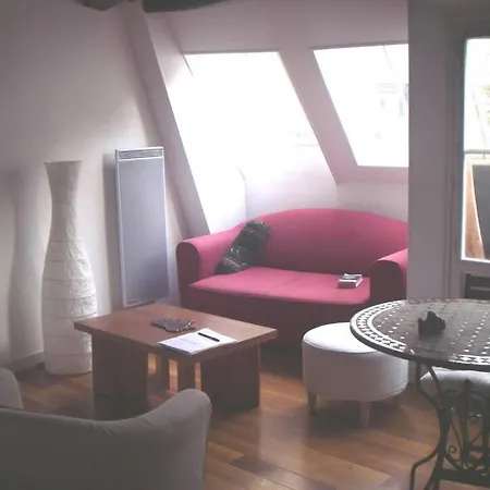 Dans Le Marais Avec Terrasse Apartment *